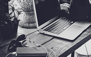 伟德平台：用合规与创新点亮在线博彩的新格局