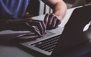 伟德平台：用合规与创新点亮在线博彩的新格局